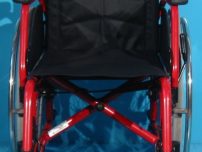 Fotoliu rulant din aluminiu second hand/latime sezut 40 cm