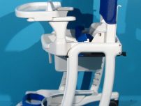 Scaun cu wc pentru baie copii second hand.