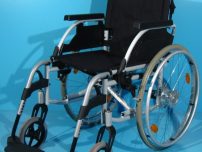 Scaun rulant second hand Breezy.