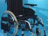 Scaun handicap second hand Handicare-latime sezut 44 cm