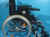 Scaun handicap second hand Handicare-latime sezut 44 cm