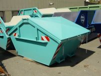 Vand Skip containere simetrice, de 7  mc, cu capace metalice