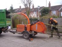 Vand tocatoare pentru deseuri lemnoase marca Timberwolf, model TW 190TDHB